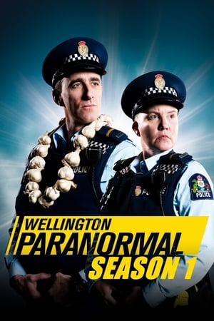 Wellington Paranormal Saison 1 poster